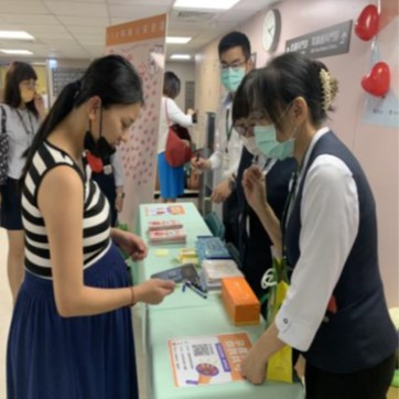 社區活動側照